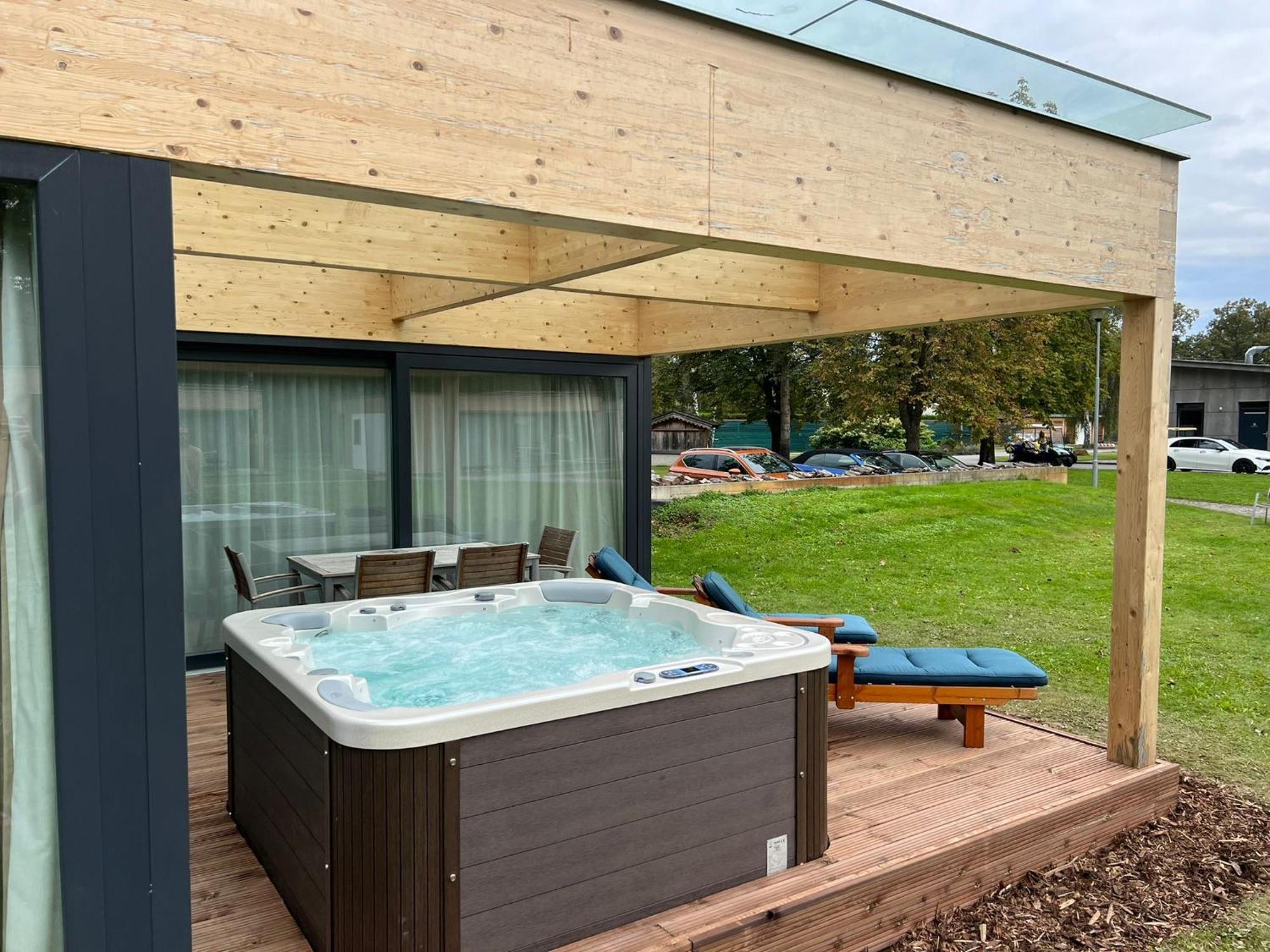 צ'סקה בודיוביצה Villa Resort & Organic Spa - Luxusni Apartman S Virivkou מראה חיצוני תמונה